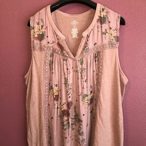 St John's Bay Women's Top